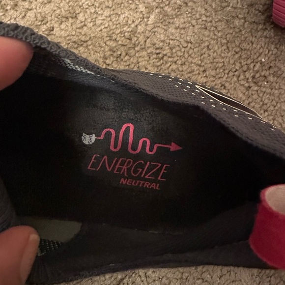 Brooks Women's Levitate StealthFit 5 - Picture 7 of 11